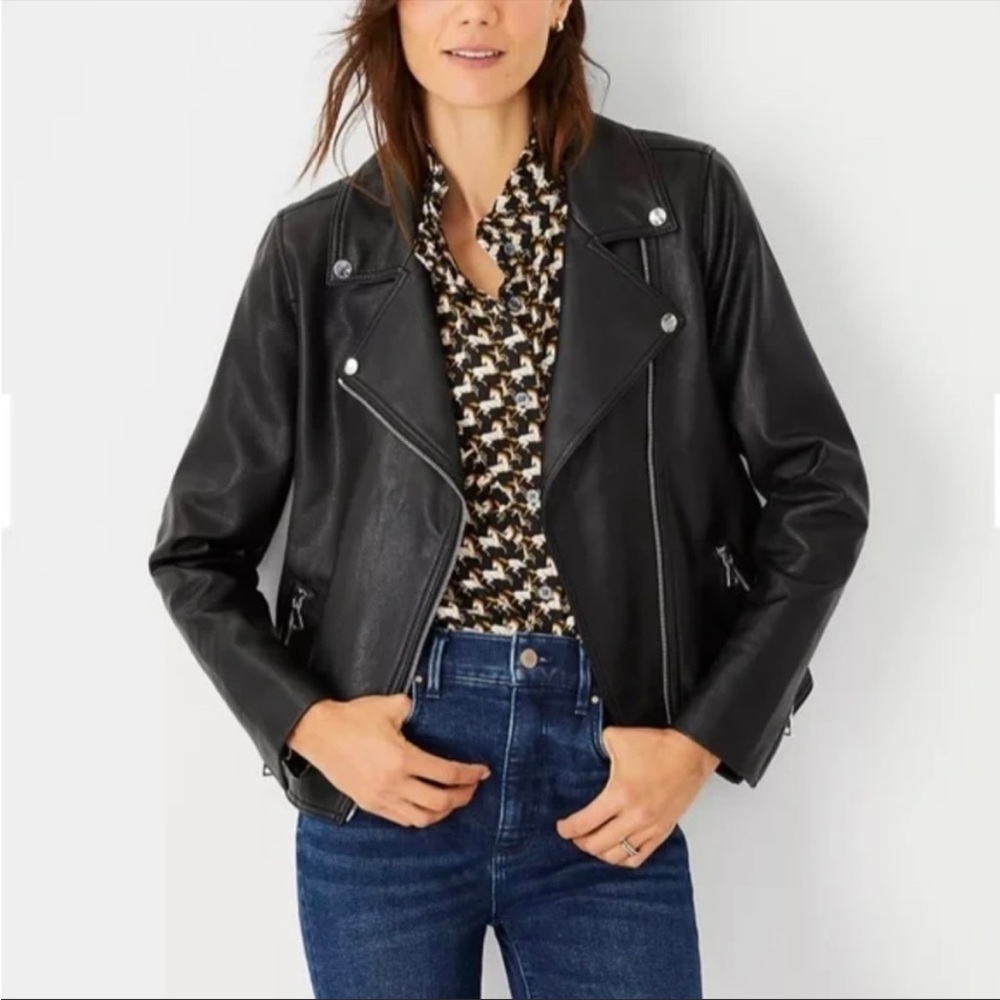 Ann Taylor Black Pebbled Leather Moro Jacket in Size 8, New, never worn